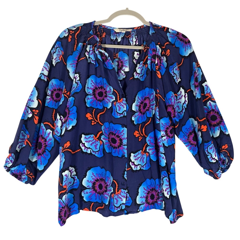 Tucker 100% Silk Floral Blouse Sz S Blue Multi Smocked Neck 3/4 Sleeve Luxury
